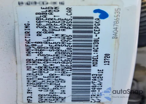 2004 Toyota Camry Le z USA, uszkodzony, nr VIN 4T1BE32K02U024705